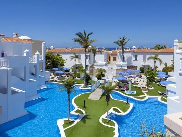BLUESEA Bahia Fañabé & Villas