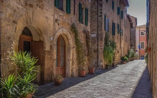 Borgo Medievale Townhouses B&B  Capitano Collection - Torre Camaldoli