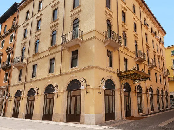 Boutique Hotel Touring