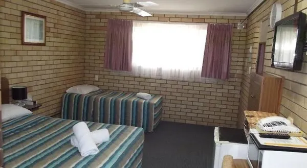 Bridge Street Motor Inn