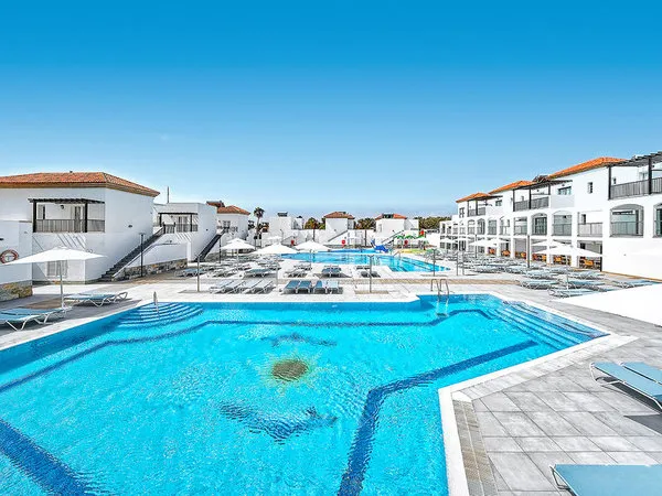 Broncemar Beach Suites Hotel