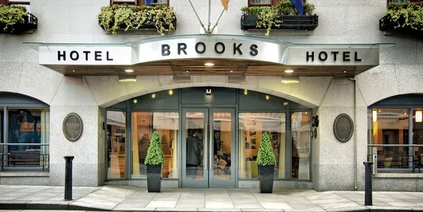 Brooks Hotel