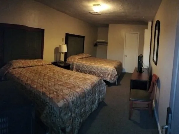Budget Lodge by OYO Portland West