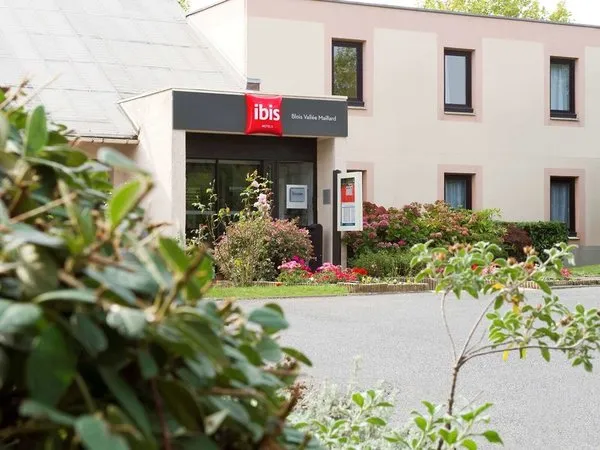 B&B HOTEL Blois Nord Vallée Maillard