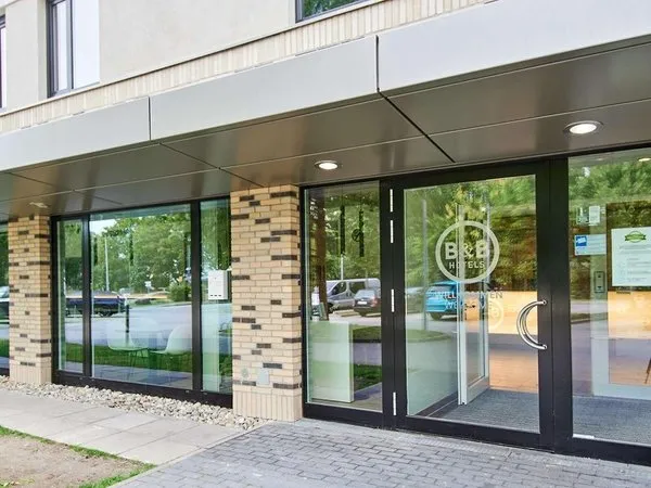 B&B HOTEL Frankfurt-West