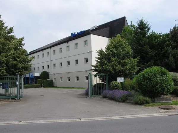 B&B HOTEL Liège Rocourt