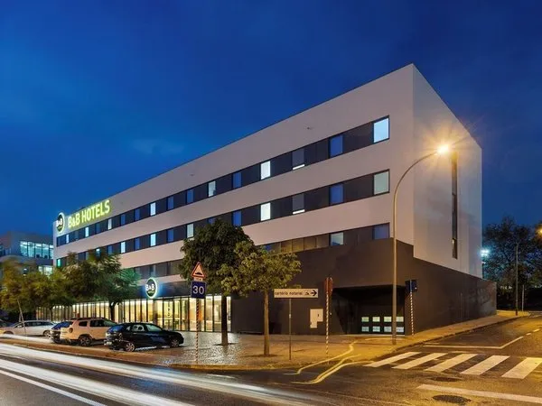 B&B HOTEL Lisboa Oeiras