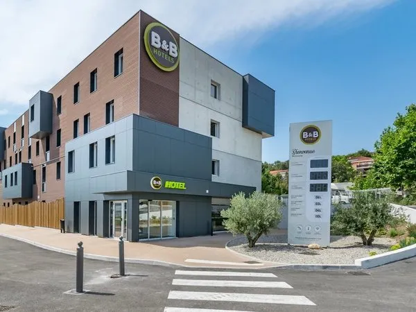 B&B HOTEL Marseille la Valentine Saint Mene