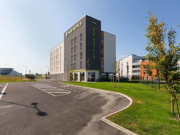 B&B HOTEL Orléans Saran
