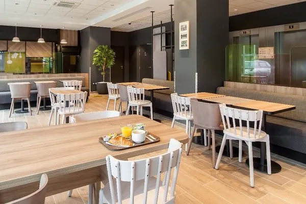 B&B Hotel Paris Meudon Velizy