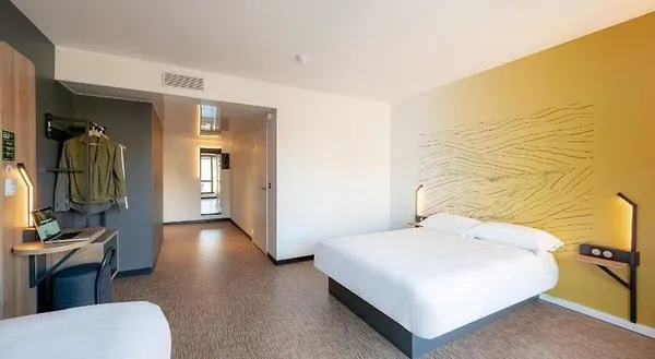 B&B HOTEL Toulon Centre Gare