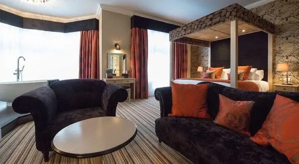 Burlington Hotel, Premier Collection