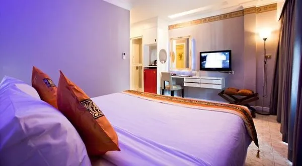 C & N Hotel Patong