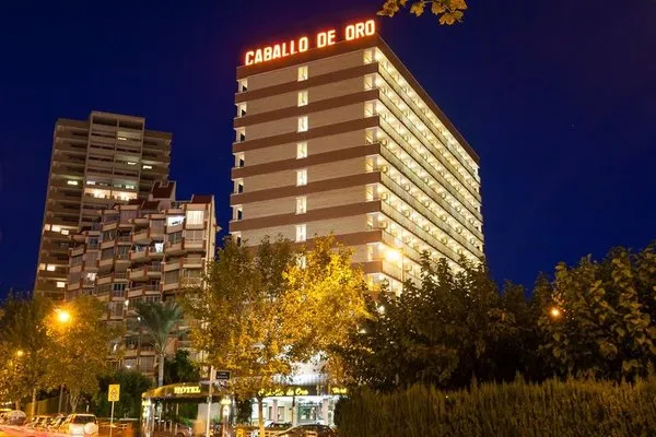 Caballo De Oro