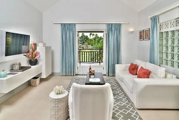 Calabash Hotel