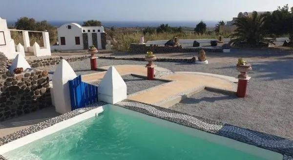 Caldera View Bungalow Resort