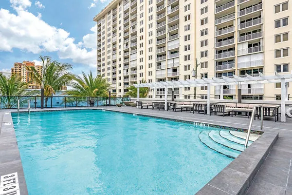 Cambria Hotel Fort Lauderdale Beach