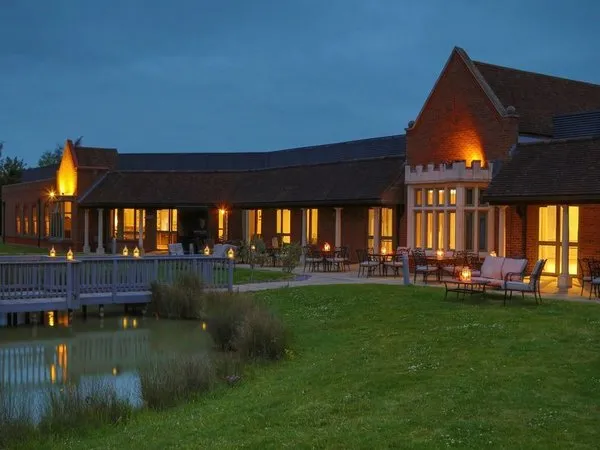 Cambridge Belfry Hotel & Spa
