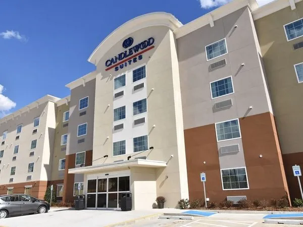 Candlewood Suites Baton Rouge - College Drive