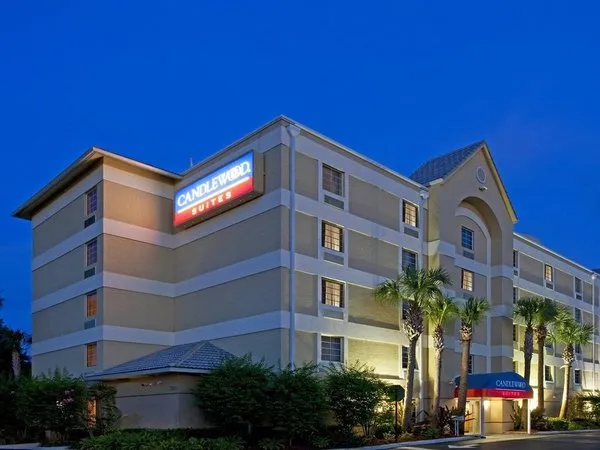 Candlewood Suites Ft. Lauderdale Airport Cruise