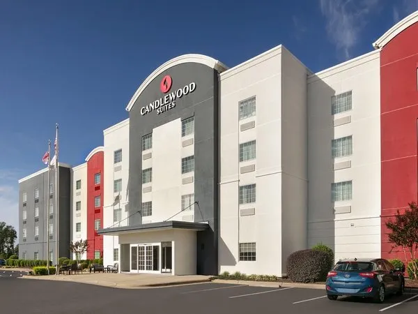 Candlewood Suites Kansas City Northeast