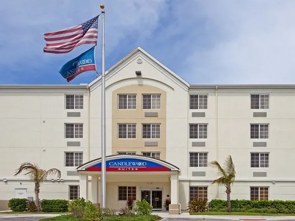 Candlewood Suites Melbourne / Viera