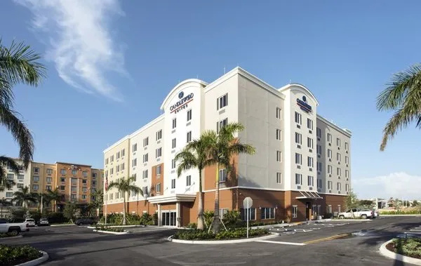 Candlewood Suites Miami Exec Airport - Kendall