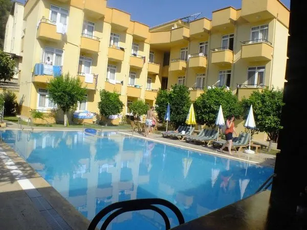 Caner Hotel