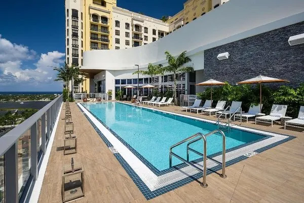 Canopy by Hilton West Palm Beach Downtown