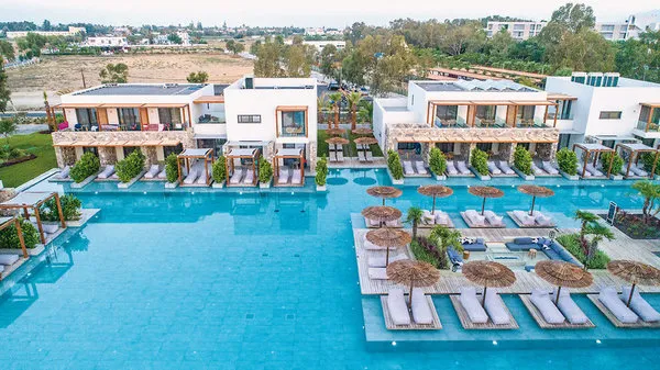 Caravia Beach Hotel & Bungalows