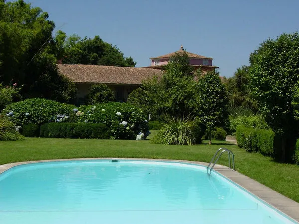 Casa de Sezim