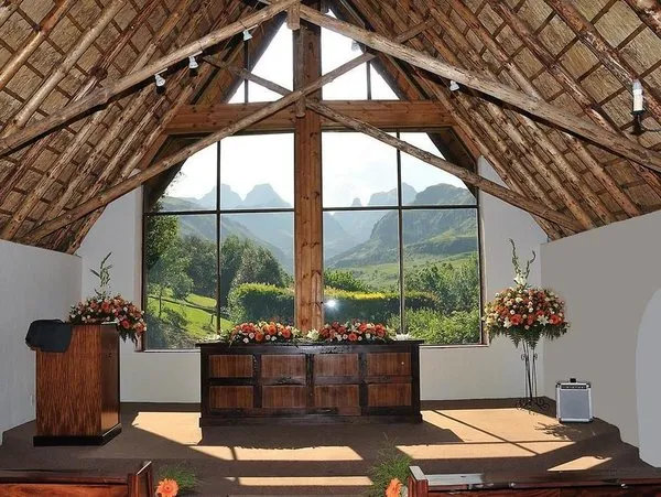 Cathedral Peak Hotel