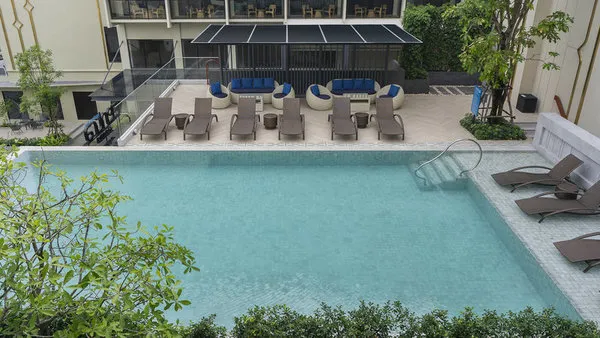 Centara Life Hotel Bangkok Phra Nakhon