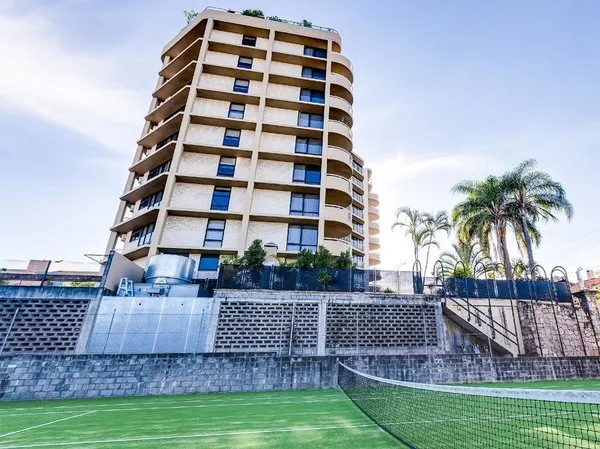 Central Hillcrest Apartments