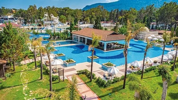 Champion Holiday Village