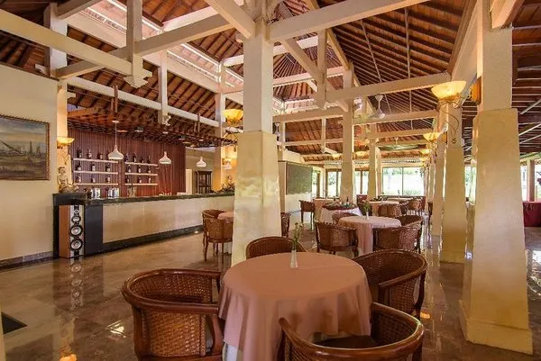 Champlung Sari Hotel