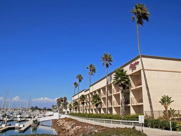 Channel Island Harbor Hampton Inn