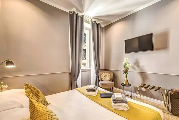 Charme Spagna Boutique Hotel