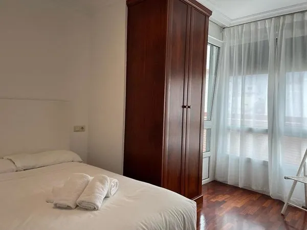 Cíes Suitel López de Neira 28
