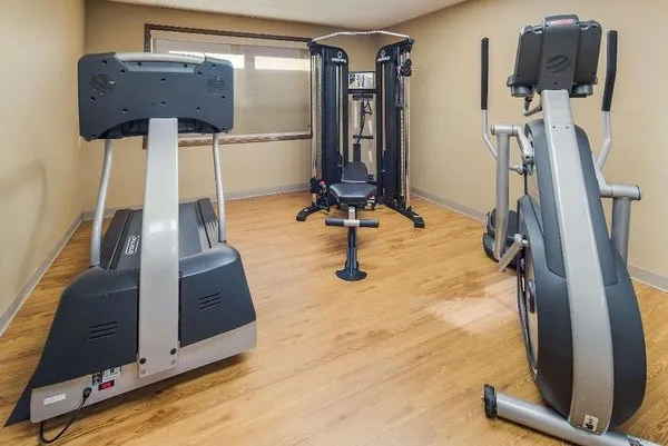 Clarion Hotel & Suites