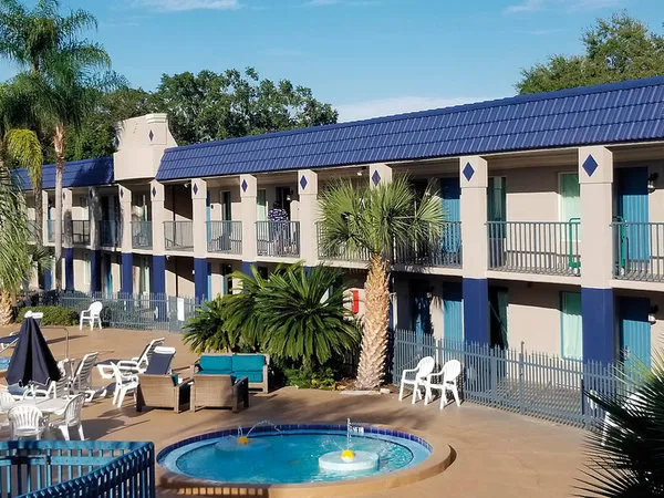 Clarion Inn & Suites