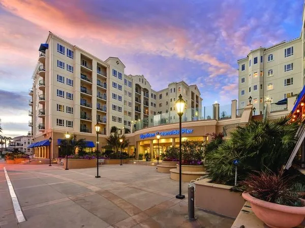 Club Wyndham Oceanside Pier Resort
