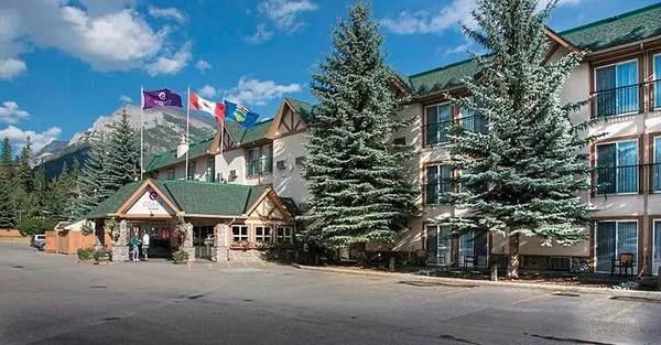 Coast Canmore Hotel & Conference Centre