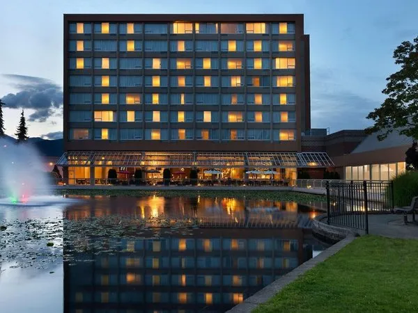 Coast Chilliwack Hotel by APA