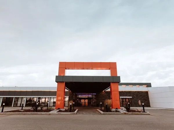 Coast Nisku Inn & Conference Centre