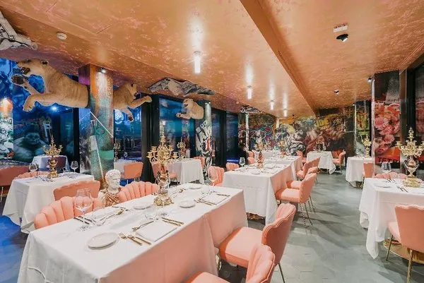 Collini Rooms