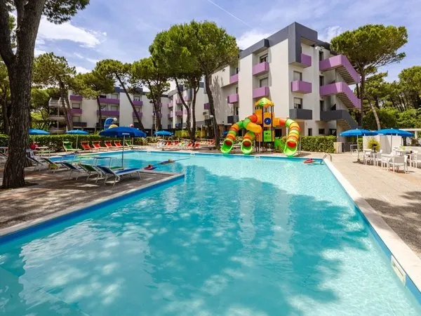 Color Bay Village