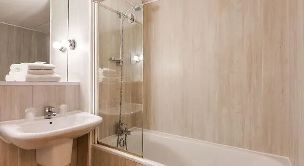 Comfort Hotel Evreux