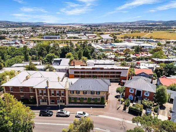 Comfort Inn Coach House Launceston