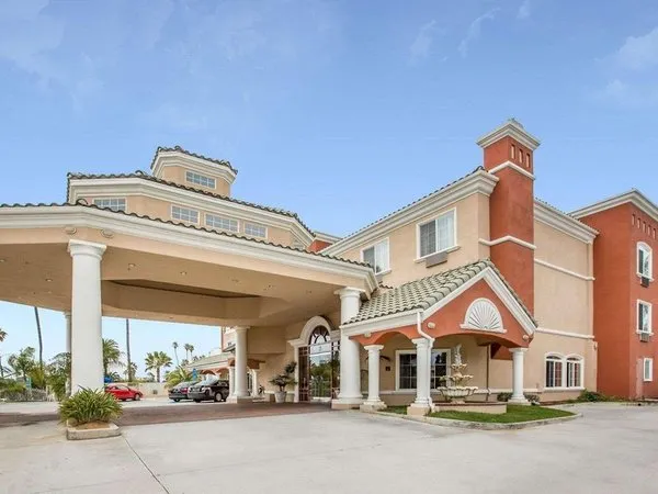 Comfort Suites Oceanside Camp Pendleton Area